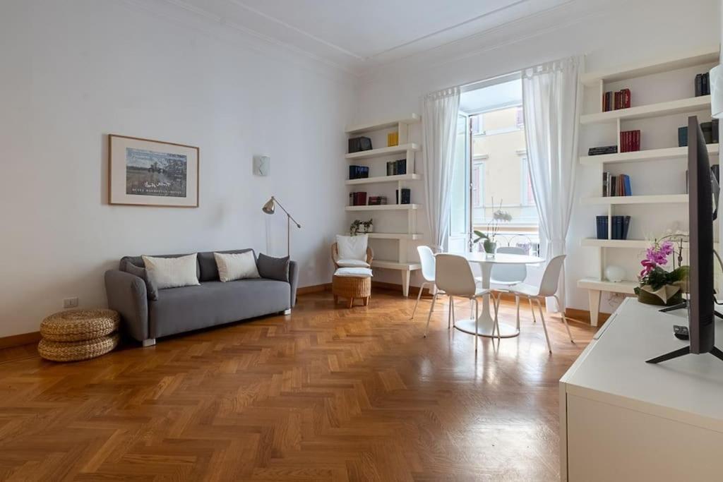 Vatican Apartment Rom
